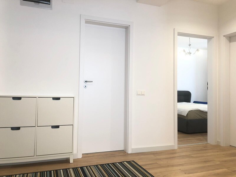 Drumul Taberei, Parc Moghioros, apartament 3 camere